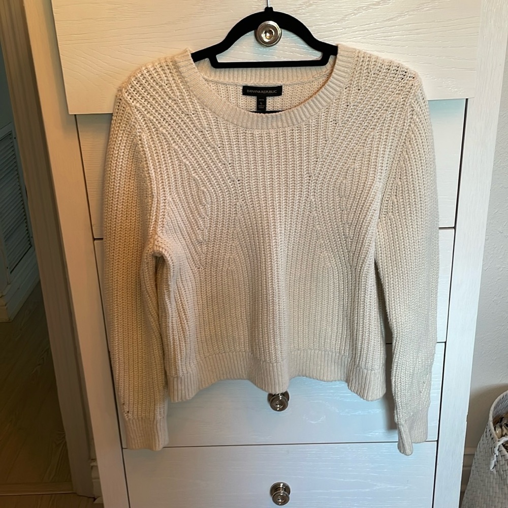 Banana Republic, chunky beige sweater size L petite